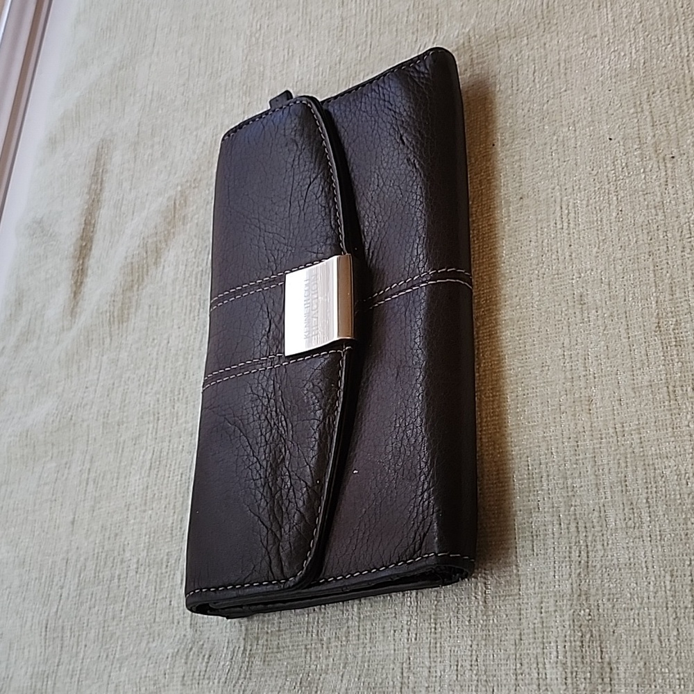 KENNETH COLE REACTION WALLET